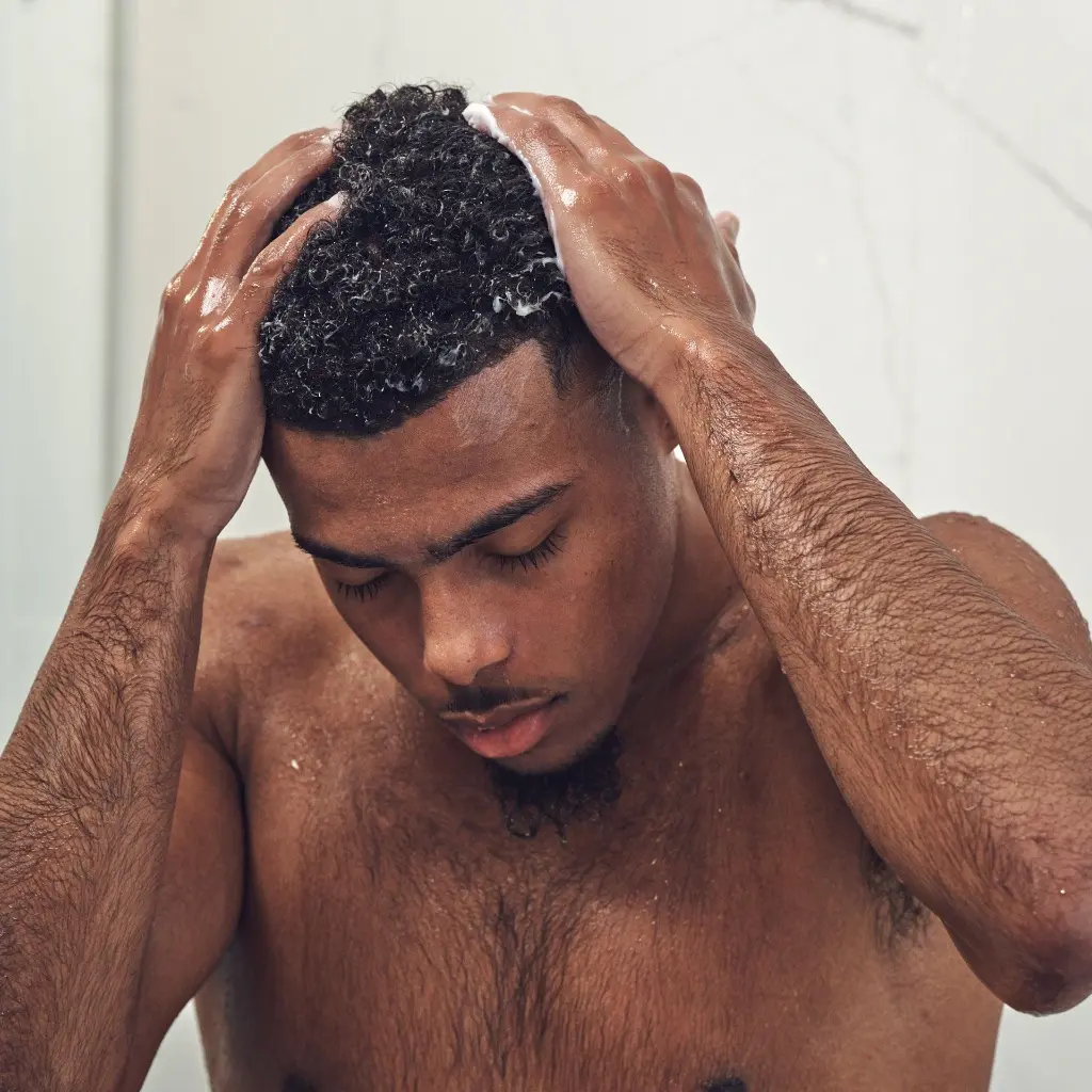 hair-conditioner-for-men-with-curly-hair.webp